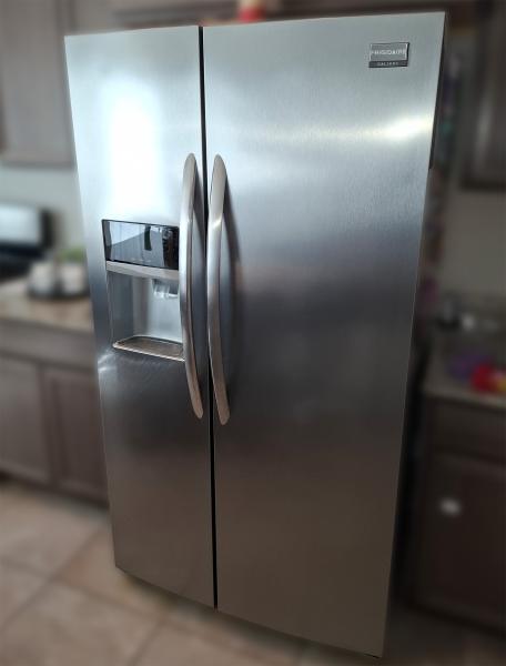 Frigidaire Refrigerator Repair in Las Vegas (FGHS2631PF4A)