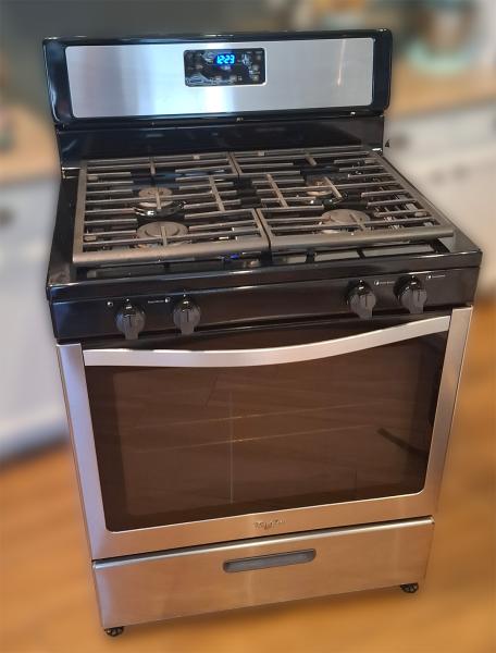 Whirlpool Gas Range Repair in Las Vegas (WFG320M0BS)