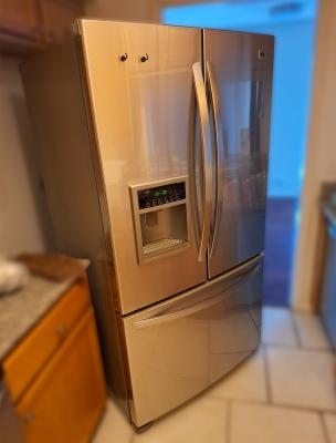 LG Refrigerator LFX25961AL repair