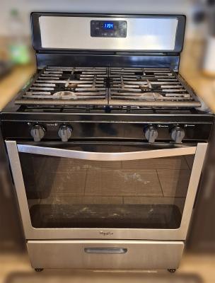 Whirlpool WGF320M0BS3 Range